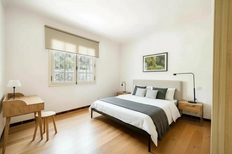 Maison - 195 m² - 8 pièces