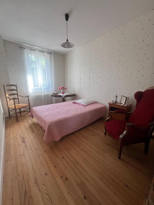 Maison - 209 m² - 5 pièces