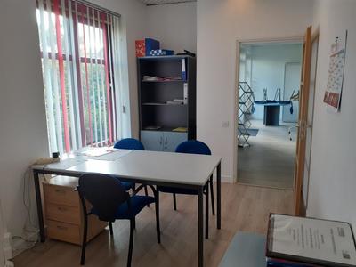 Bureau - 297 m² - 6 pièces