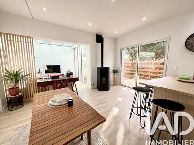 Maison de ville - 88 m² - 5 pièces