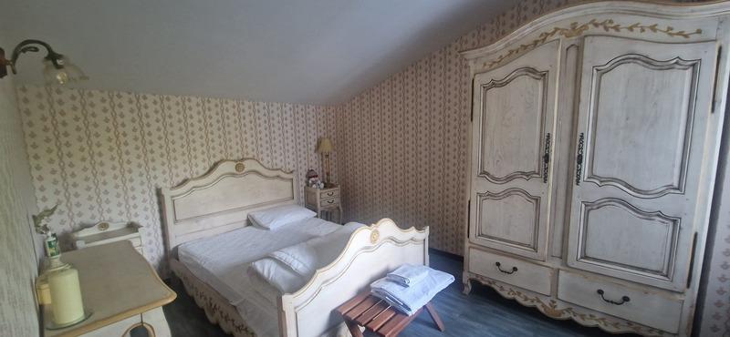 Maison - 190 m² - 8 pièces