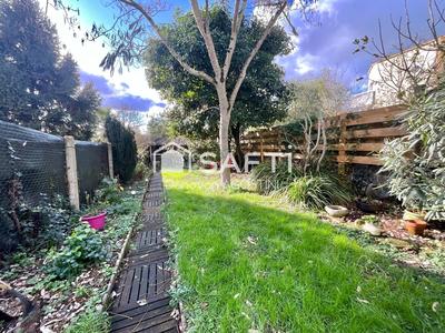 Maison - 80 m² - 4 pièces