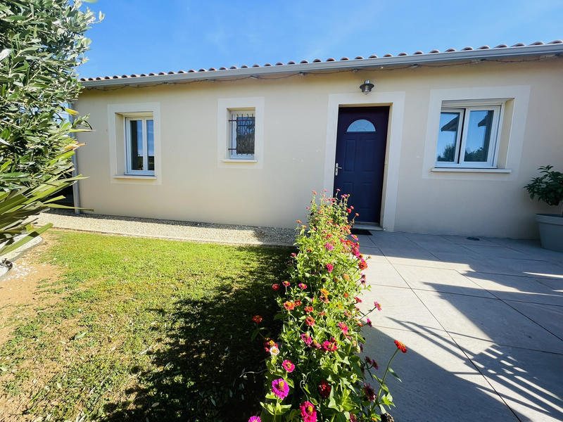 Maison - 95 m² - 5 pièces