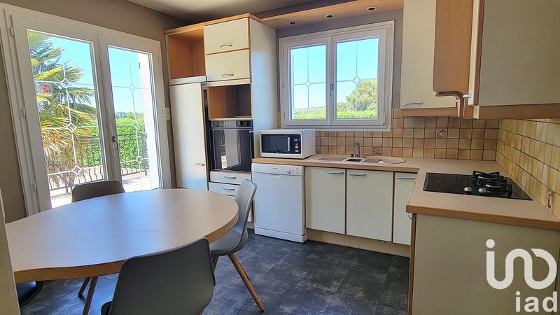 Maison - 198 m² - 10 pièces