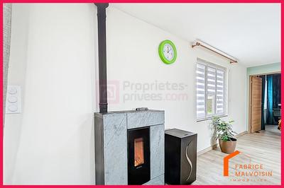 Maison - 80 m² - 4 pièces