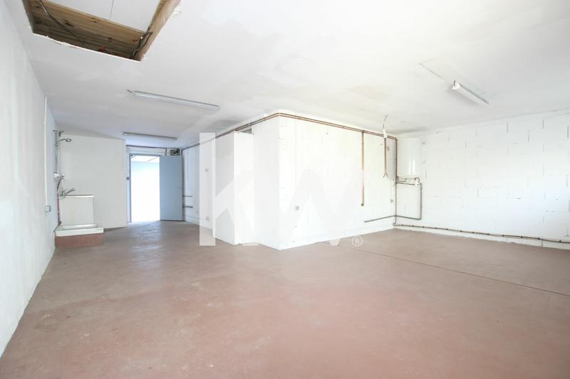 Local commercial - 81 m²