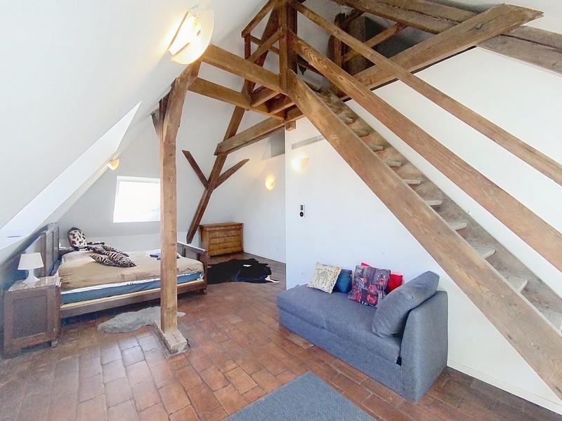 Maison - 299 m² - 9 pièces