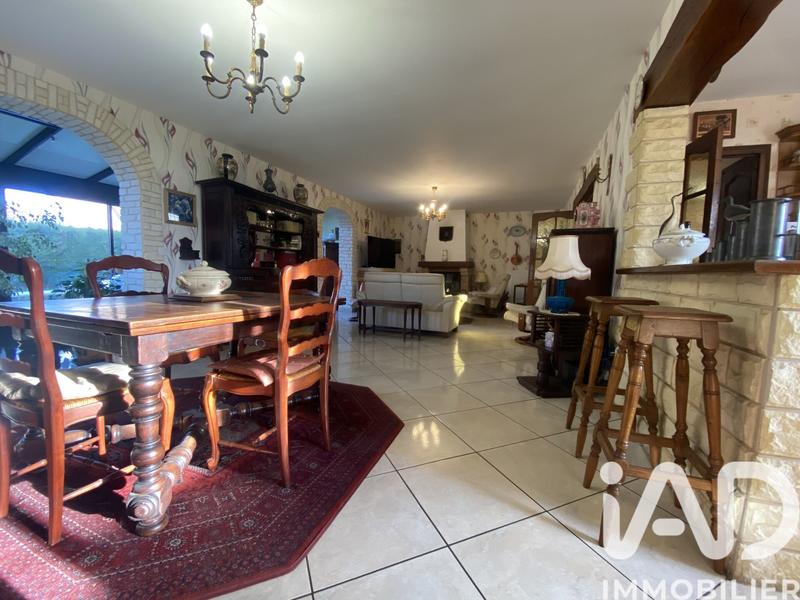 Maison - 166 m² - 6 pièces