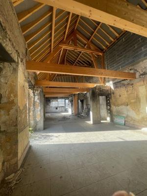 Maison - 165 m² - 3 pièces