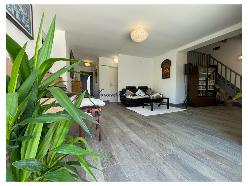 Maison - 148 m² - 7 pièces