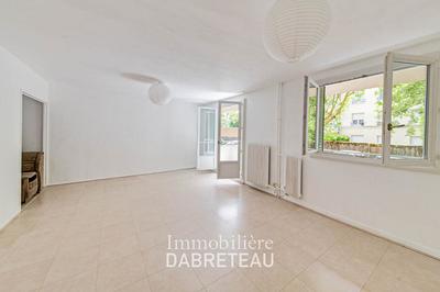 Appartement - 57 m² - 2 pièces