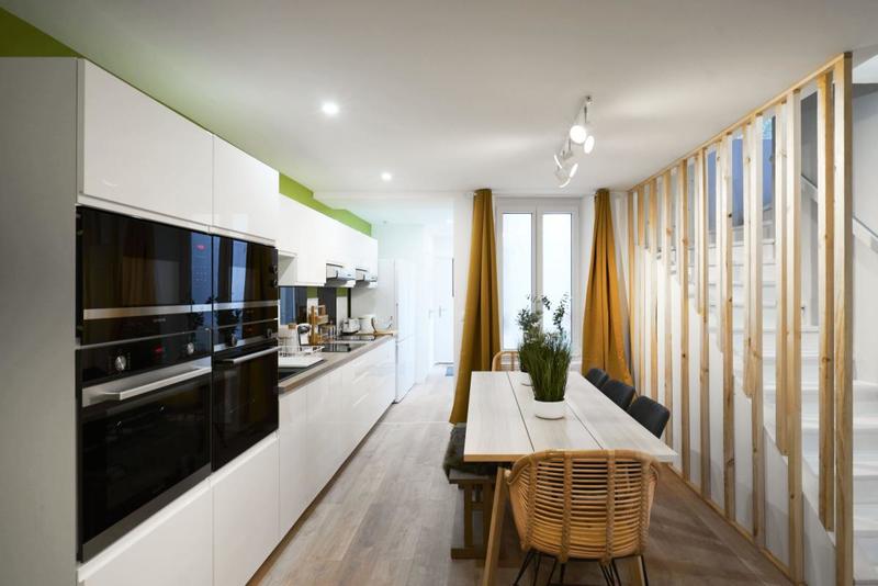 Maison - 148 m² - 8 pièces