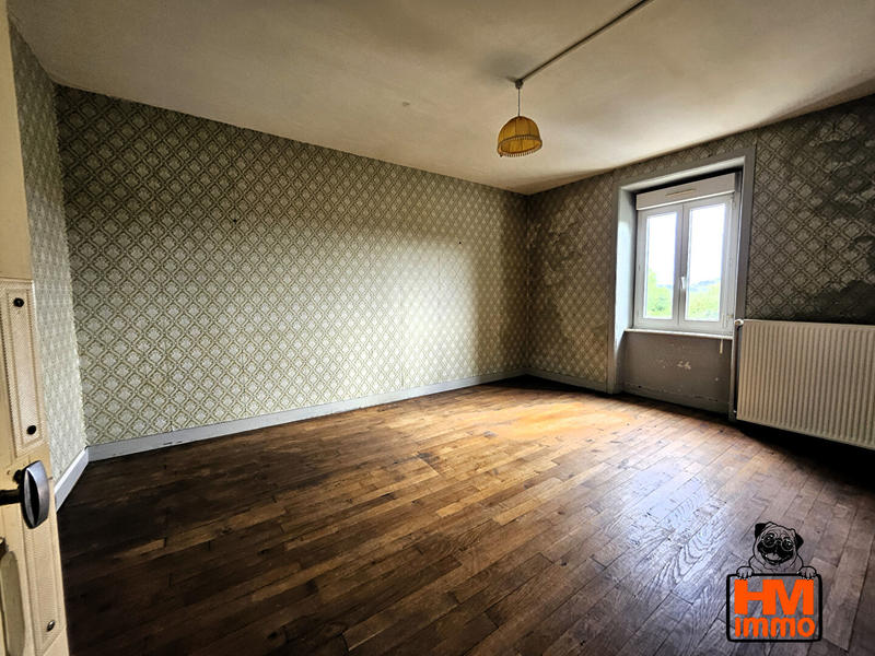 Maison - 140 m² - 8 pièces