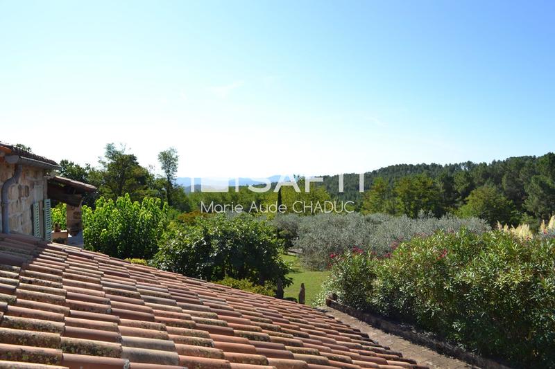 Maison - 292 m² - 9 pièces