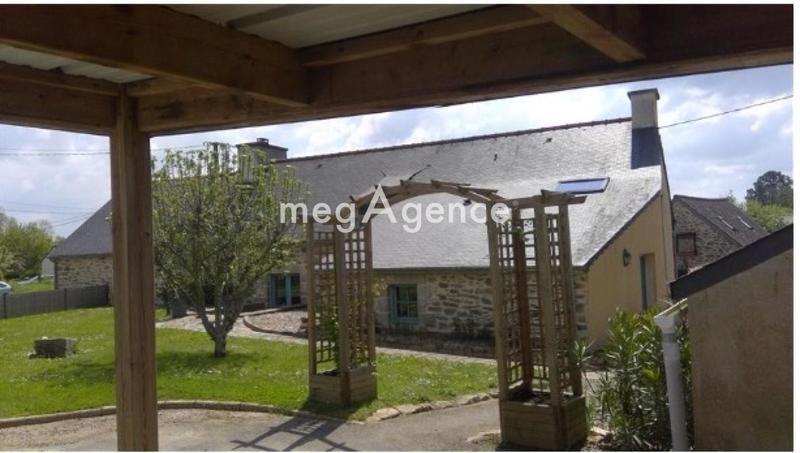 Maison - 216 m² - 6 pièces