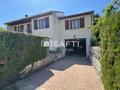 Maison - 131 m² - 6 pièces