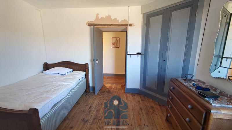 Maison - 300 m² - 7 pièces