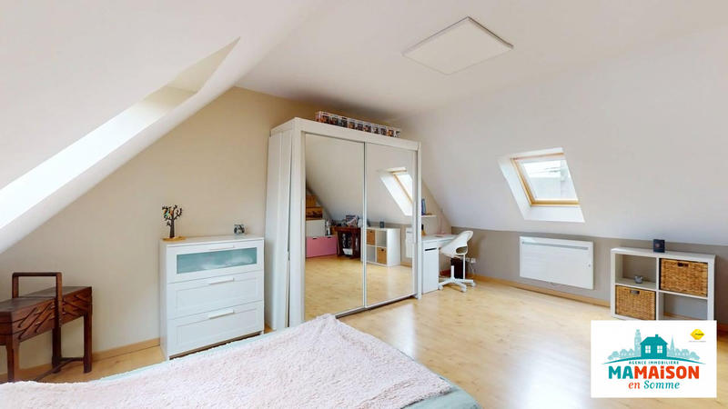 Maison - 120 m² - 5 pièces