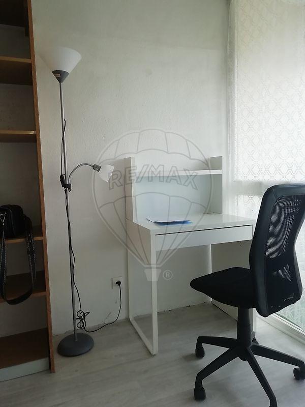 Studio - 14 m² - 1 pièce