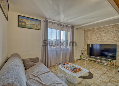 Maison - 144 m² - 6 pièces