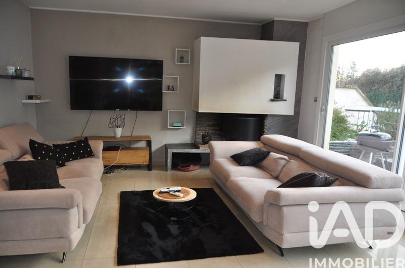 Maison de maîtres - 257 m² - 11 pièces