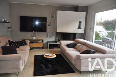 Maison de maîtres - 257 m² - 11 pièces