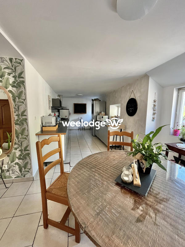 Maison - 99 m² - 5 pièces