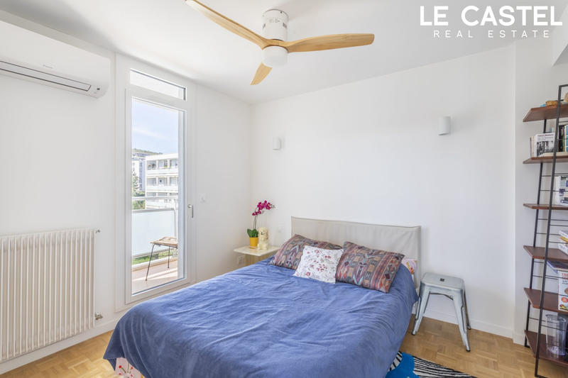 Appartement - 93 m² - 4 pièces