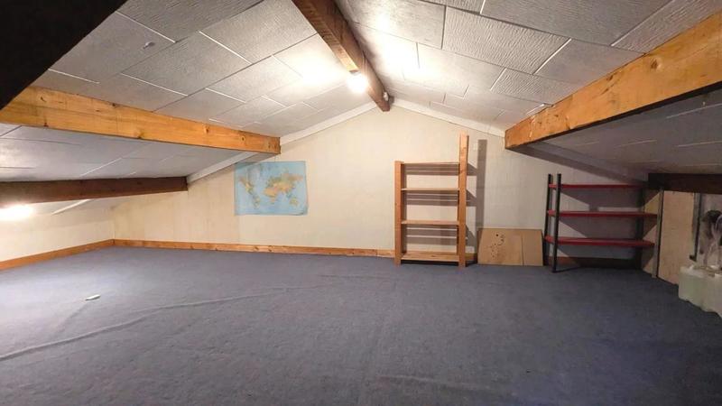 Maison - 102 m² - 4 pièces