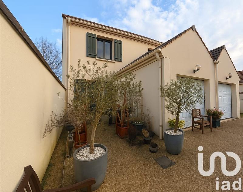 Maison - 85 m² - 4 pièces