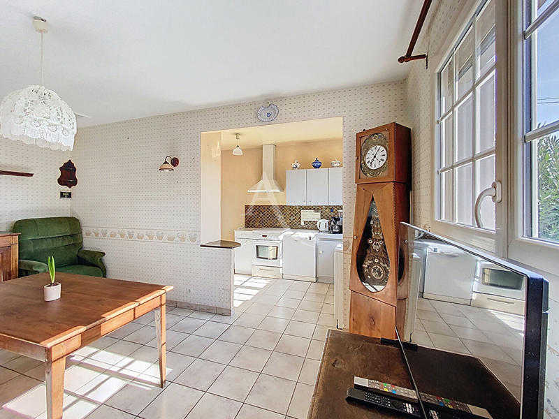 Maison - 197 m² - 6 pièces