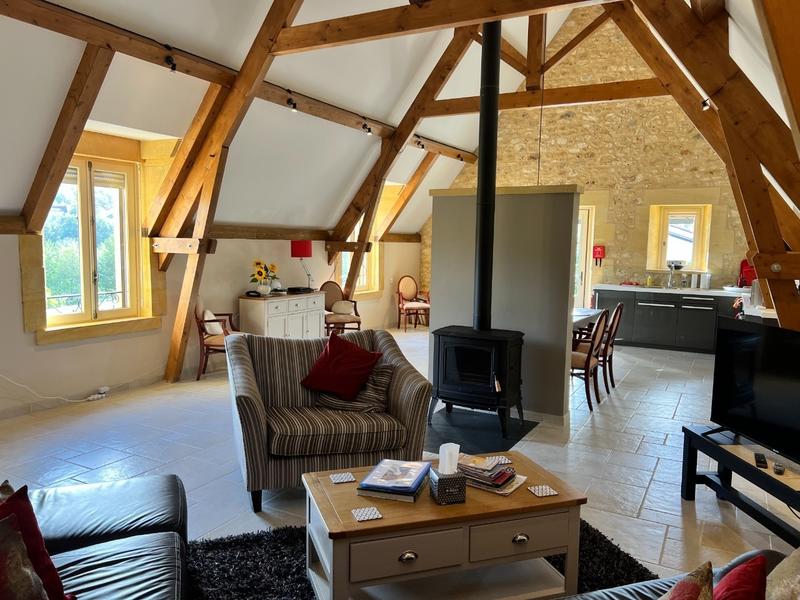 Demeure - 450 m² - 9 pièces