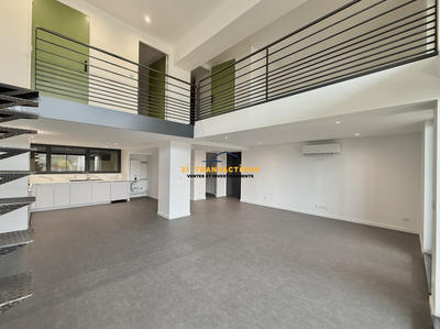 Appartement - 98 m² - 3 pièces