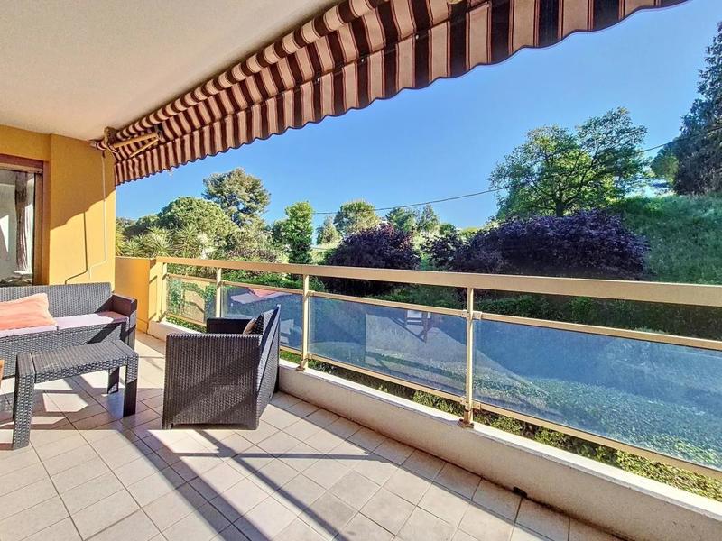 Appartement - 117 m² - 3 pièces