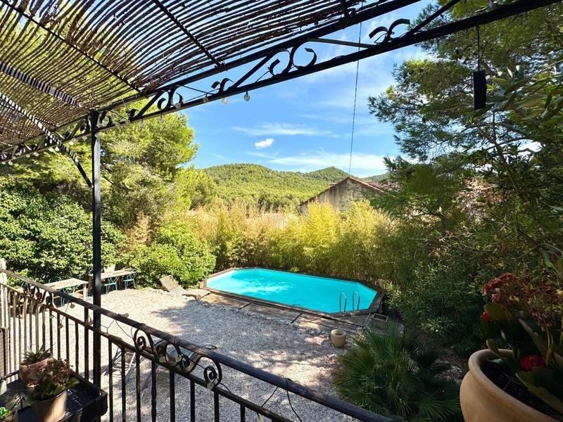 Villa - 160 m² - 5 pièces