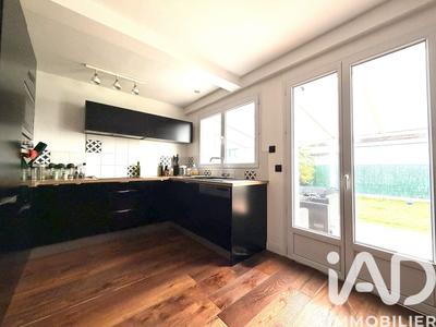 Maison - 163 m² - 6 pièces