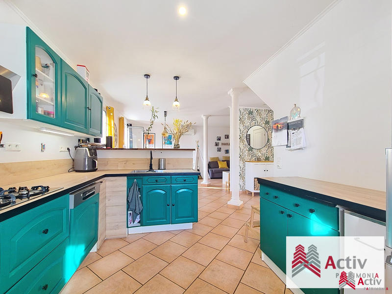 Maison - 88 m² - 4 pièces