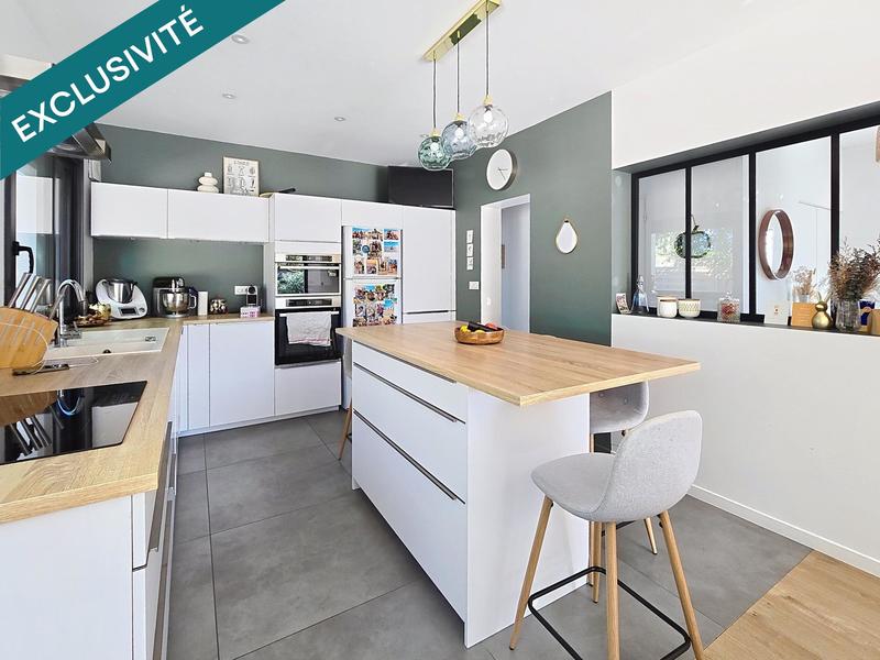 Maison - 160 m² - 7 pièces