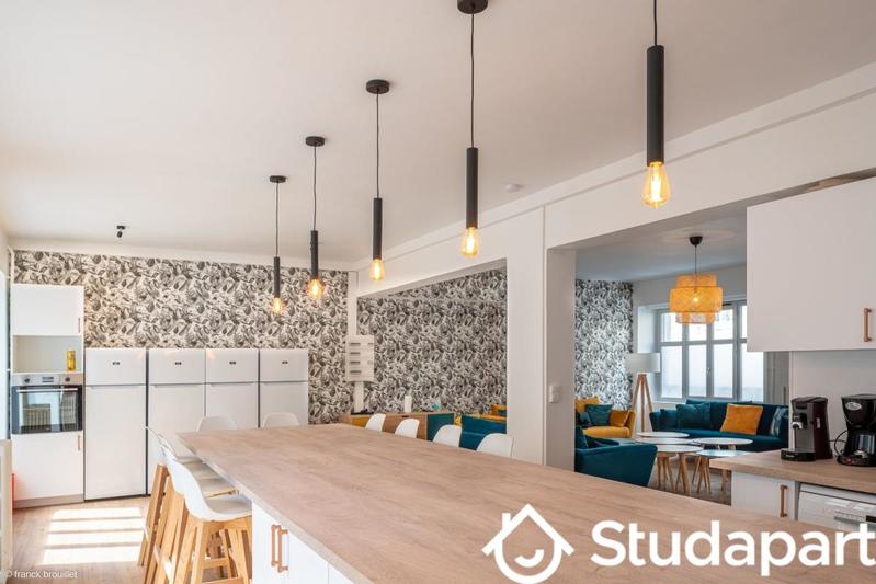 Chambre - 13 m² - 1 pièce