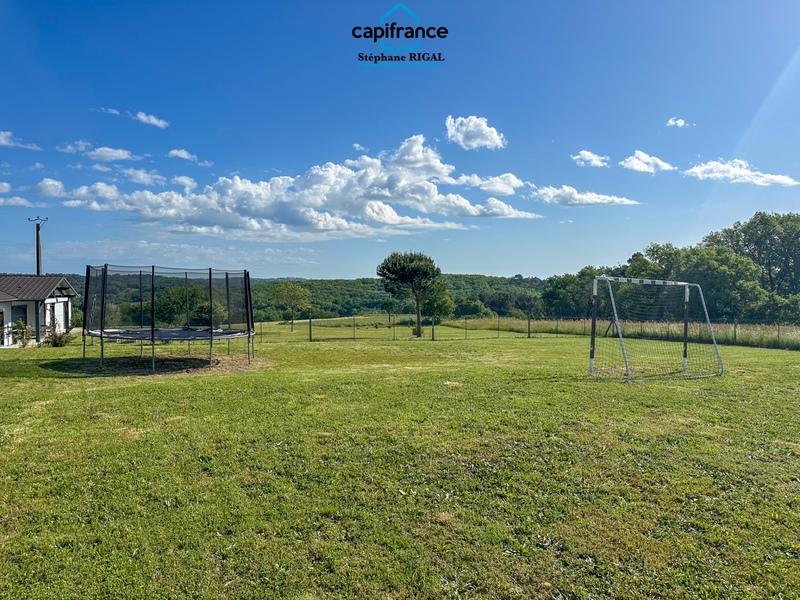 Maison - 140 m² - 5 pièces