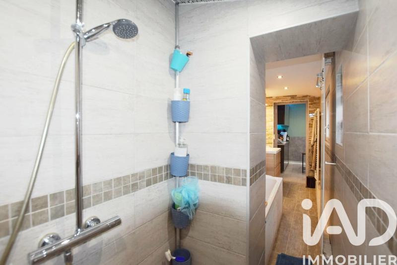 Maison de ville - 95 m² - 5 pièces