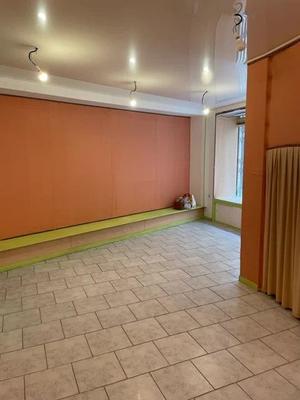 Magasins - 37 m² - 1 pièce