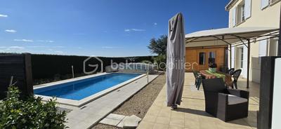 Maison - 140 m² - 6 pièces