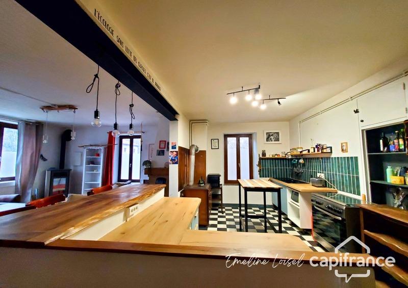 Appartement - 108 m² - 1 pièce