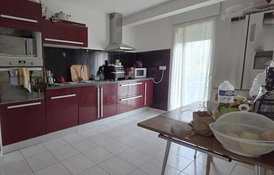 Maison - 88 m² - 6 pièces