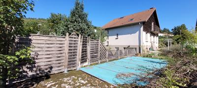 Maison traditionnelle - 165 m² - 7 pièces