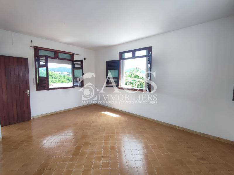 Maison - 152 m² - 5 pièces