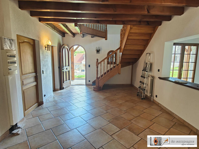 Maison - 179 m² - 4 pièces