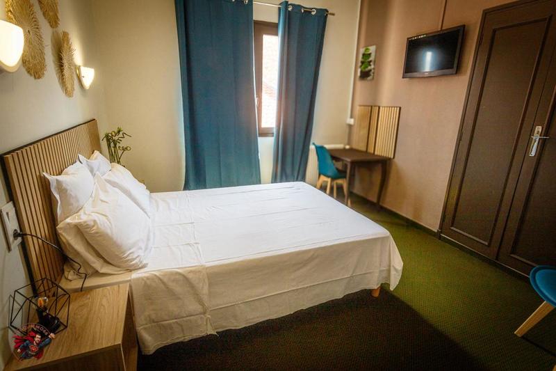 Local commercial - 805 m² - 20 pièces