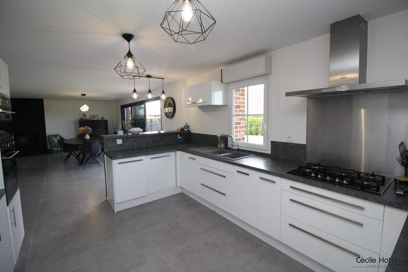 Maison - 160 m² - 5 pièces